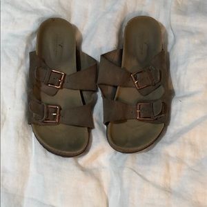 Birkenstock look-alikes